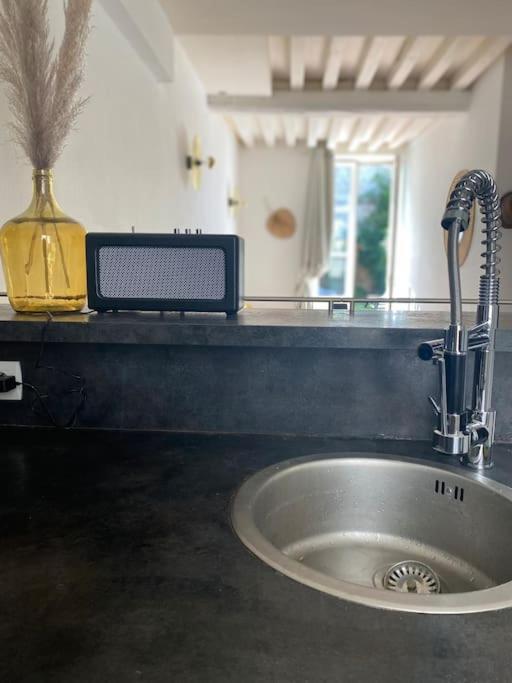 Loft/Jardin Et Parking : Le Petit Clos Bourdet Honfleur Kültér fotó
