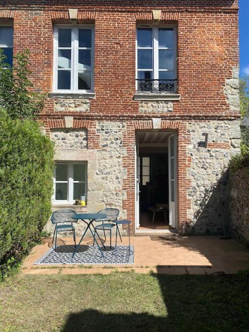 Loft/Jardin Et Parking : Le Petit Clos Bourdet Honfleur Kültér fotó