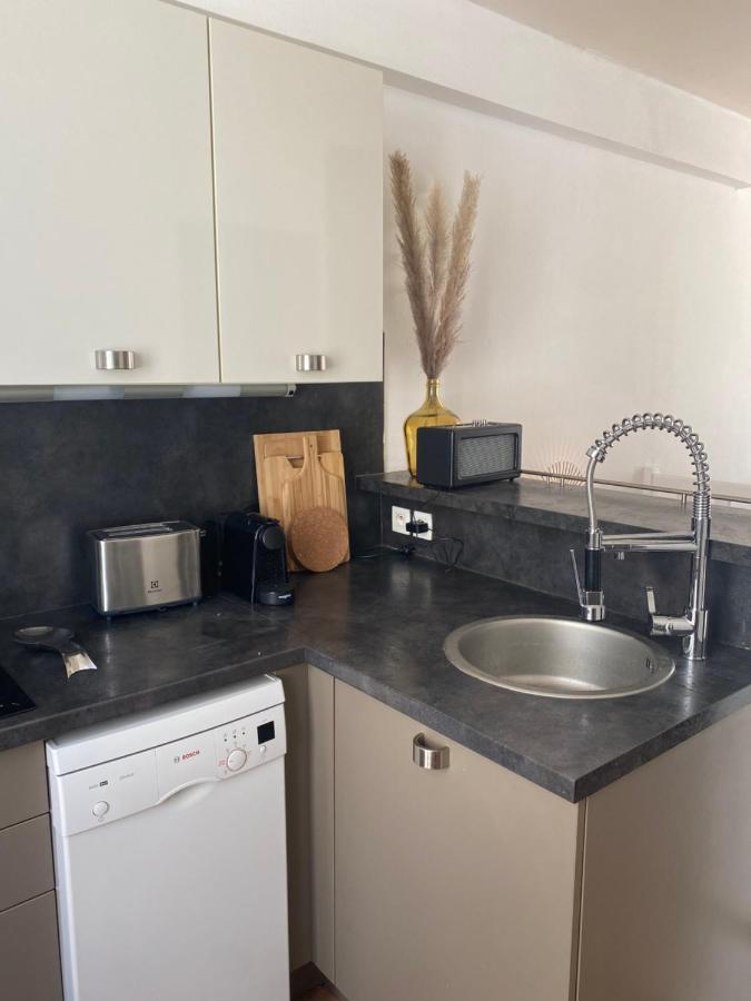 Loft/Jardin Et Parking : Le Petit Clos Bourdet Honfleur Kültér fotó
